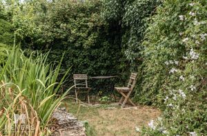 Photo 9- click for photo gallery